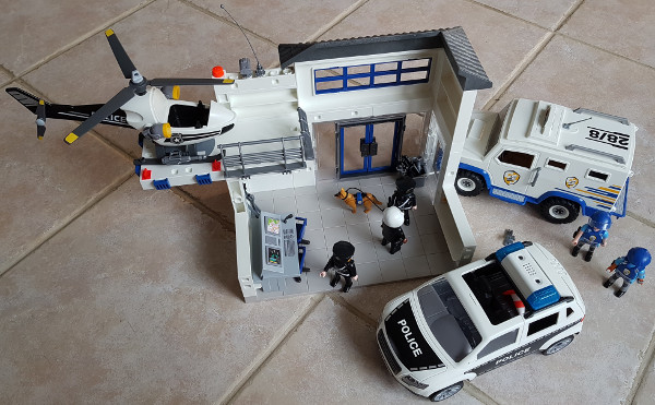 police money transporter playmobil